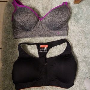 38D sports bras